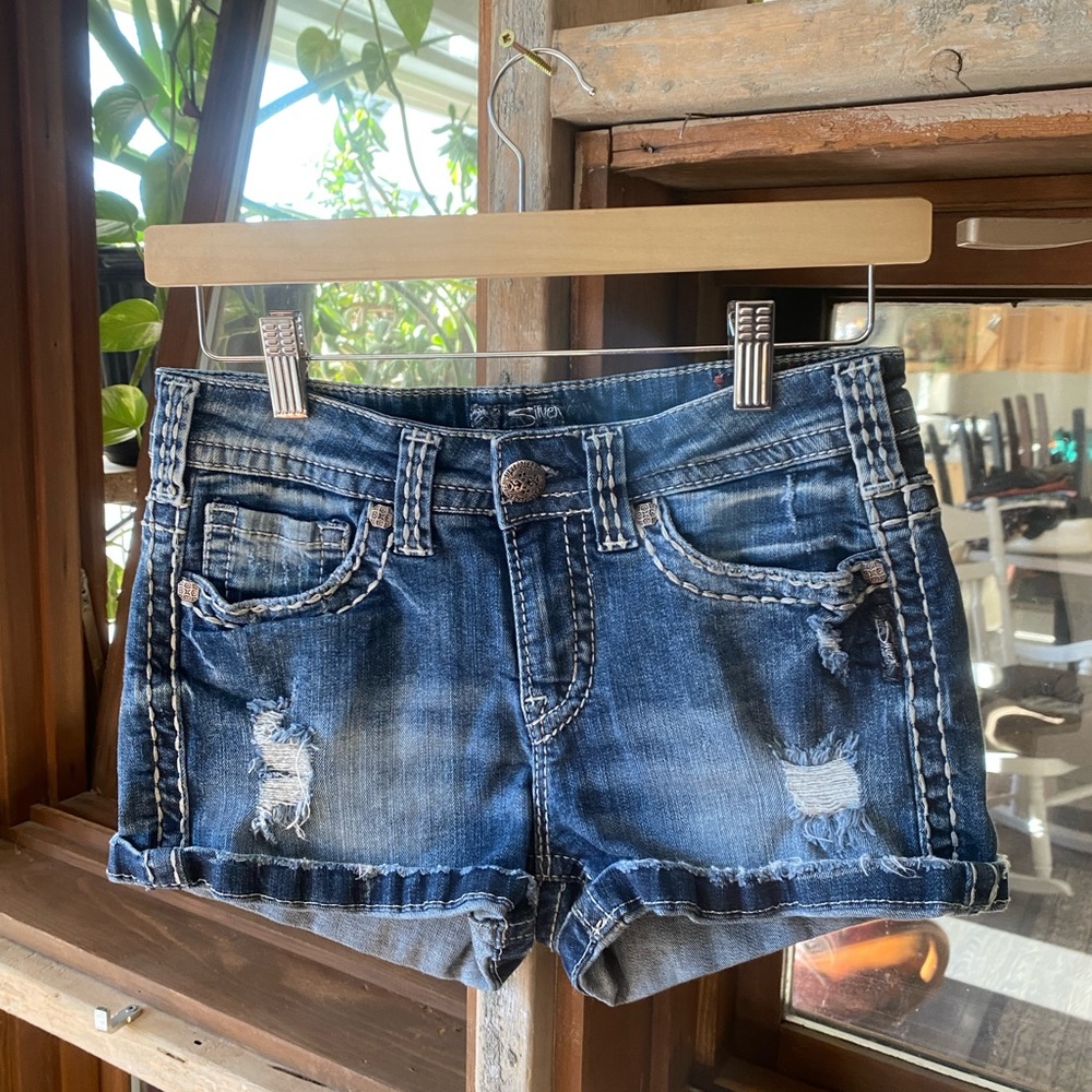 Aiko mid jean shorts